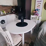 アパート Admiral Plasa Studiyo-25c サニービーチ