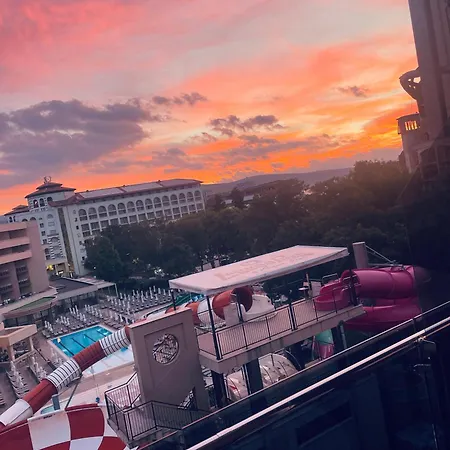 Apartament Admiral Plasa Studiyo-25c Słoneczny Brzeg